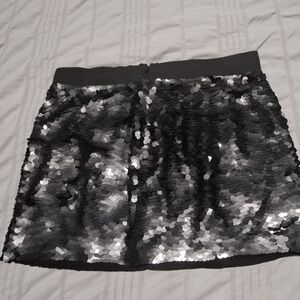 BCBGMaxAzria Black and Silver Sequin Mini Skirt